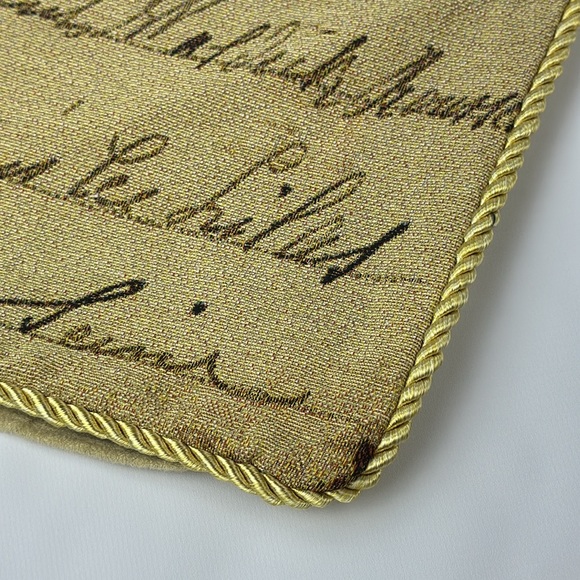 Pair of Matching Rooster Tapestry Pillow Covers. 17.5” x 17.5”. Vintage look. - Picture 5 of 7